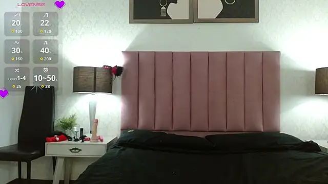 Lolagolden1 online show from 11/06/25, 11:33