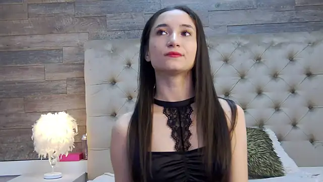 CarolinaBlair online show from 10/19/25, 06:25