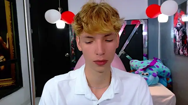 park jimin1 online show from 09/23/25, 12:08