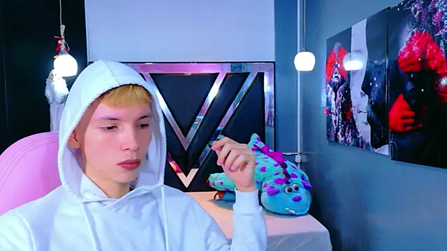 park jimin1 online show from 11/13/25, 12:15