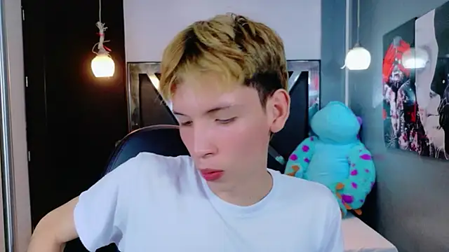 park jimin1 online show from 12/14/25, 02:11