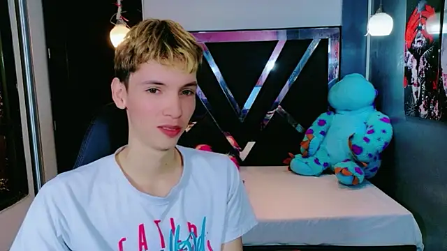 park jimin1 online show from 12/15/25, 12:20