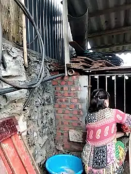 Snapshot of linda_bae00 chatting on 02/26/26, 12:42 linda bae00 online show from 02/26/26, 12:42