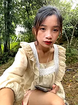 beobeo 2xx online show from 10/09/25, 01:58