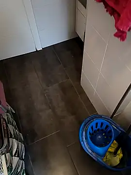 xxxfeo online show from 04/18/26, 04:44