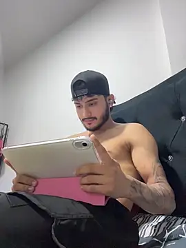 Nas-z09 online show from 02/02/26, 09:46