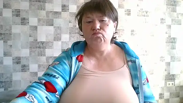 RipeMelon4561 online show from 10/30/25, 06:48