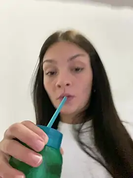 Danielaeliana online show from 02/23/26, 02:20