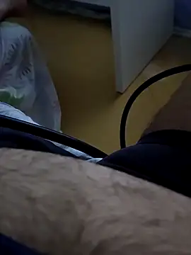 Snapshot of t-dog26 chatting on 09/27/25, 03:00 t-dog26 online show from 09/27/25, 03:00