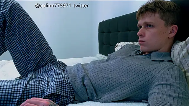 TalkingHead 0  online show from 12/14/25, 09:41