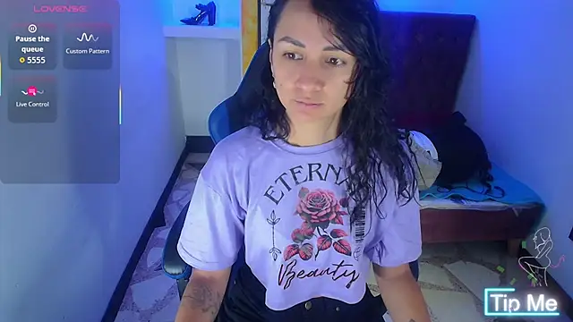 alison moon7 online show from 01/14/26, 01:50