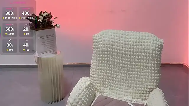 Snapshot of Xiali-166 chatting on 09/21/25, 11:28 Xiali-166 online show from 09/21/25, 11:28