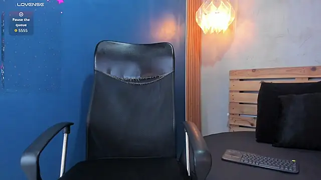 Daiisy kiss online show from 09/13/25, 07:24