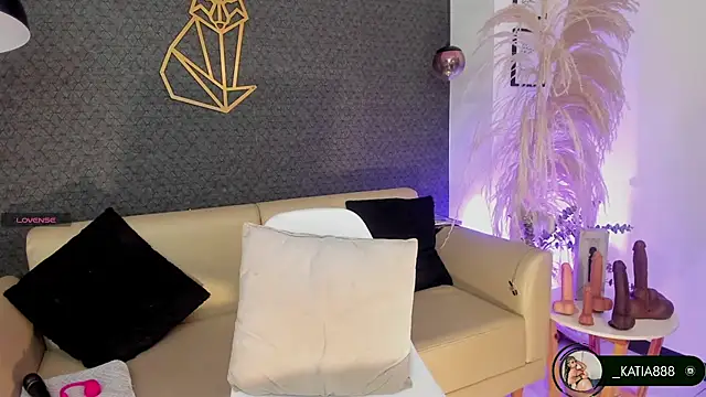 Katia fire online show from 03/02/26, 12:35