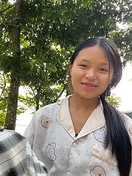 milo bae online show from 04/13/26, 01:33