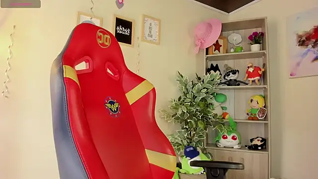 Lana Dreams  online show from 09/20/25, 02:07