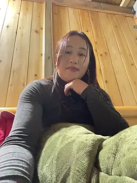 phungtiti online show from 02/17/26, 01:35