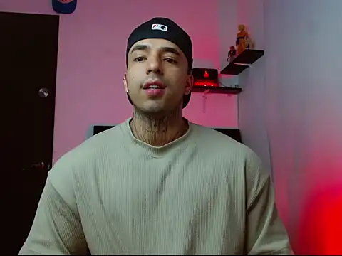 Snapshot of ragnar_phoenix chatting on 11/23/25, 07:13 ragnar phoenix online show from 11/23/25, 07:13