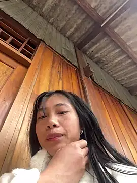 EmLy02 online show from 02/14/26, 03:36