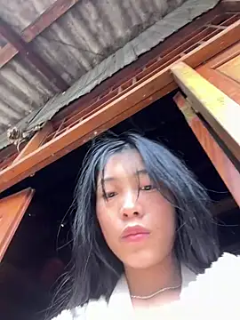 EmLy02 online show from 03/18/26, 01:31