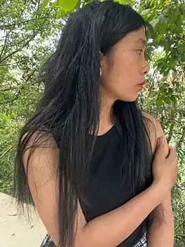 EmLy02 online show from 04/09/26, 10:20