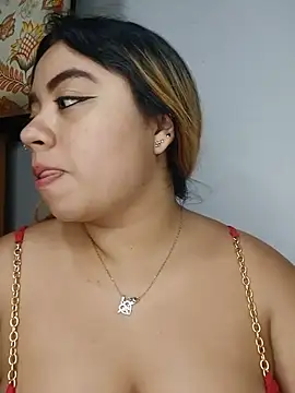Emily  Hott online show from 07/12/26, 08:05