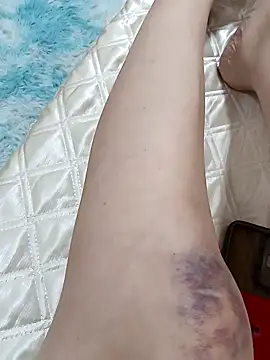 lingling5200 online show from 10/24/25, 01:40