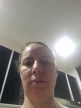 Snapshot of Nina_vallon chatting on 07/01/26, 10:06 Nina vallon online show from 07/01/26, 10:06
