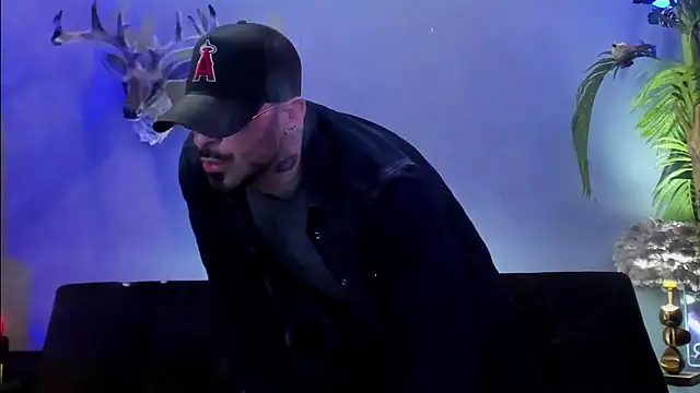dennis cox1 online show from 05/17/26, 06:59