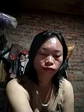   Ngoc20   online show from 10/31/25, 05:14