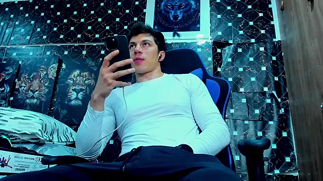 Snapshot of javiersexymann chatting on 01/16/26, 09:30 javiersexymann online show from 01/16/26, 09:30