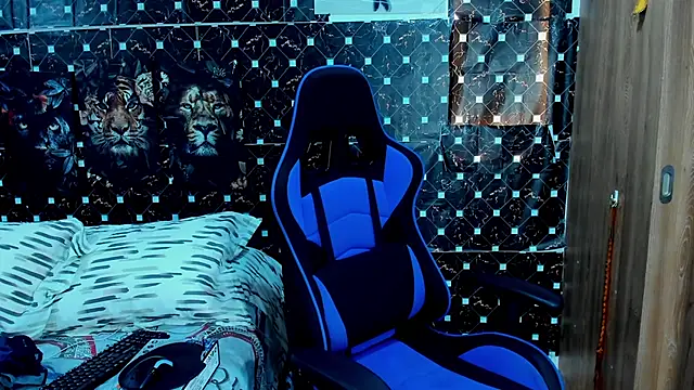 Snapshot of javiersexymann chatting on 02/17/26, 05:30 javiersexymann online show from 02/17/26, 05:30