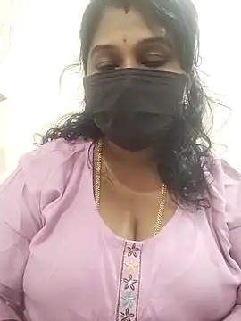 chaitara-reddy online show from 10/30/25, 06:04