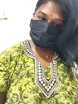 chaitara-reddy online show from 04/15/26, 01:56