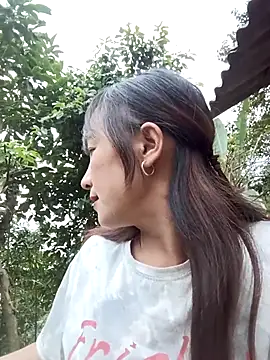 Mini3333 online show from 10/23/25, 10:14