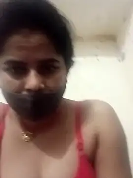 JULEE-740 online show from 12/18/25, 04:18