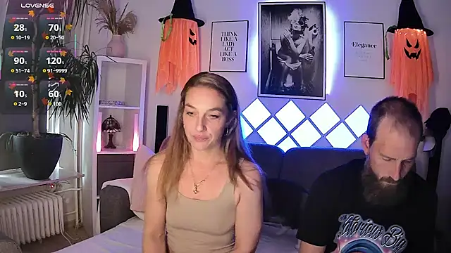 XBellaXundXUweX online show from 10/06/25, 08:34