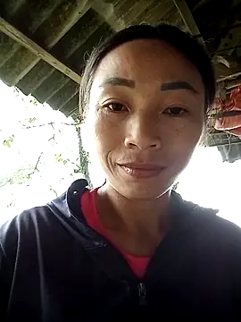 lucybaby00 online show from 09/30/25, 09:36