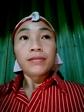 lucybaby00 online show from 10/23/25, 09:08