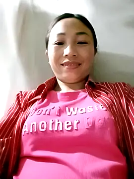 lucybaby00 online show from 03/17/26, 10:46