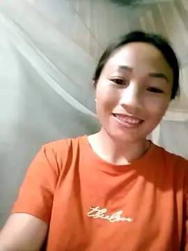 lucybaby00 online show from 04/01/26, 11:33