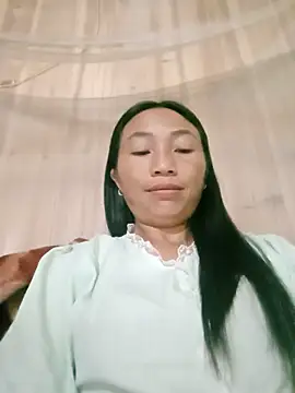 lucybaby00 online show from 05/12/26, 10:51