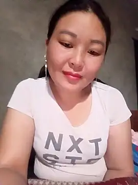 phunphun online show from 09/28/25, 10:15