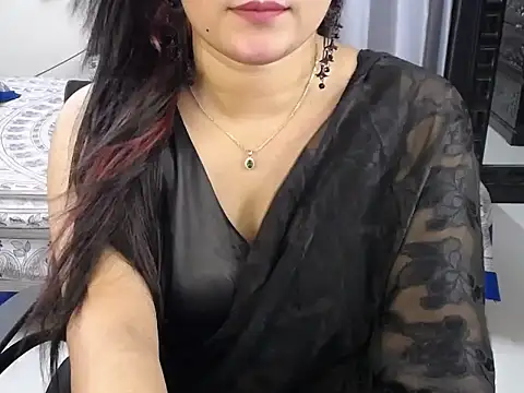 Snapshot of Ridiha_Pari chatting on 10/19/25, 04:18 Ridiha Pari online show from 10/19/25, 04:18