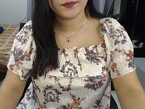 Snapshot of Ridiha_Pari chatting on 11/21/25, 04:27 Ridiha Pari online show from 11/21/25, 04:27