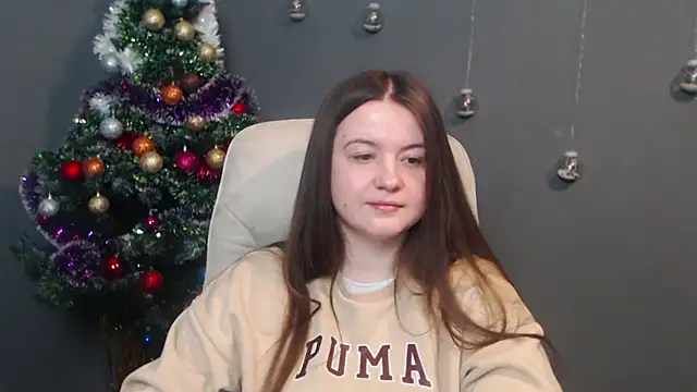 MavkaCute online show from 12/18/25, 07:20