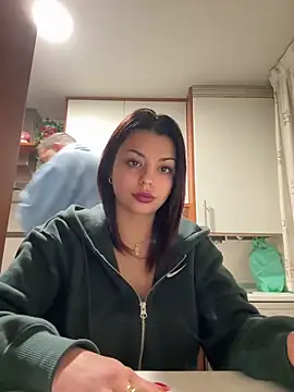 NoeliaGarcia17 online show from 12/23/25, 12:08