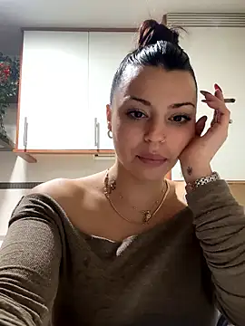 NoeliaGarcia17 online show from 01/16/26, 11:42