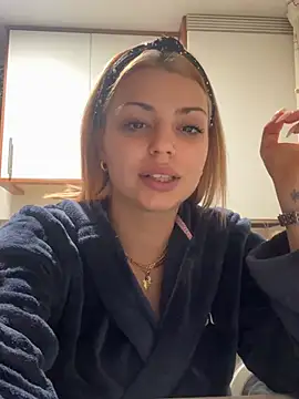 NoeliaGarcia17 online show from 02/06/26, 11:19