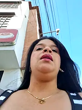 Eiimy pretty online show from 09/25/25, 08:12